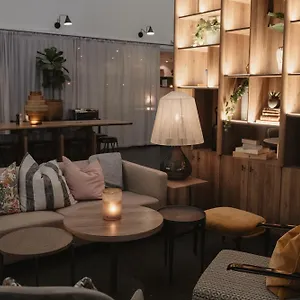 Odin 4*, Göteborg Svédország
